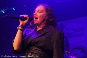 Üebermutter auf dem Veidstanz Festival 2018 (c) 2018 Marko Jakob