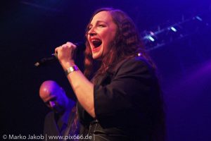 Üebermutter auf dem Veidstanz Festival 2018 (c) 2018 Marko Jakob