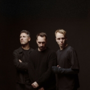 Versus Goliath (c) Versus Goliath